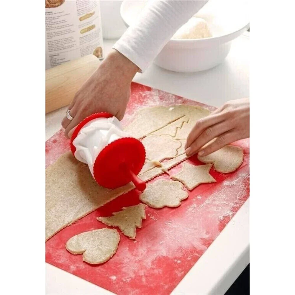 IKEA Snokul Cookie Cutter Pastry Dough Roller Christmas Tree-Star-Heart-Flower